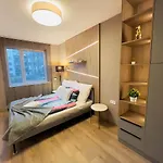 Karzo Lu 206 Free Garage * בודפשט