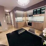 Karzo Lu 206 Free Garage * בודפשט