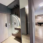 Karzo Lu 206 Free Garage דירה בודפשט