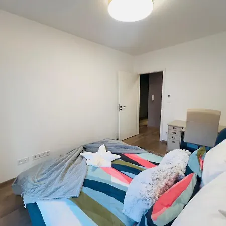 Διαμέρισμα Karzo Lu 206 Free Garage *