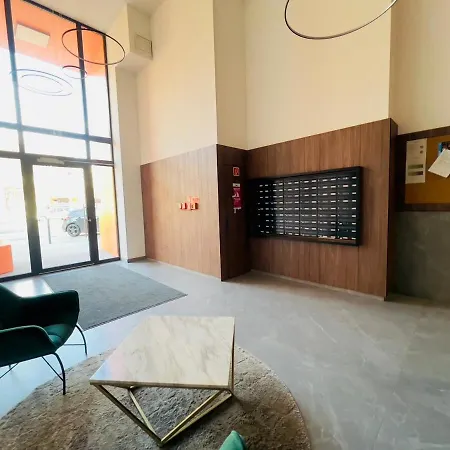 Karzo Lu 206 Free Garage Διαμέρισμα
