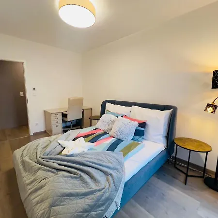 Karzo Lu 206 Free Garage * Budapešť